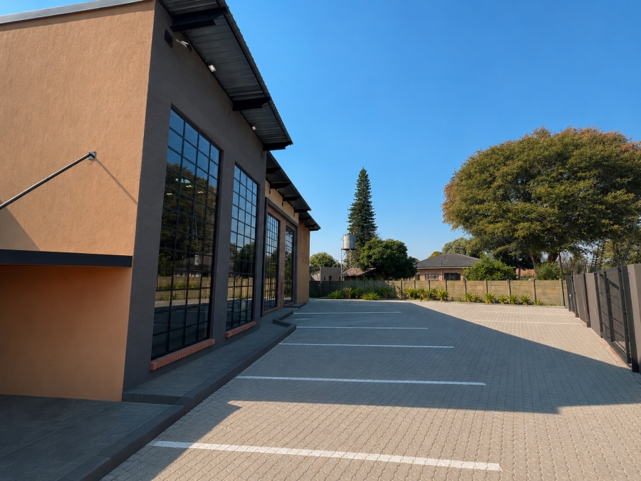 To Let Commercial Property for Rent in Bodorp North West